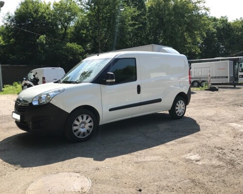 opel combo maxi biały - wypożyczalnia aut dostawczych